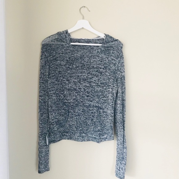 Cute sweater😀 - Picture 1 of 2